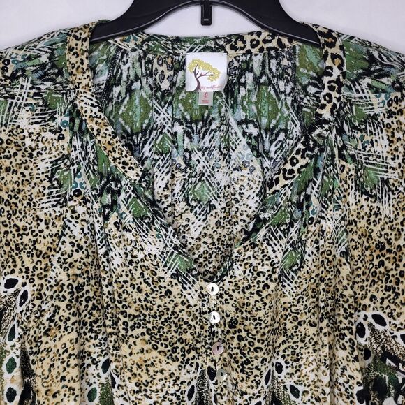 Fig & Flower Blouse Womens Large Green Yellow Leopard Print Abstract - Picture 2 of 10